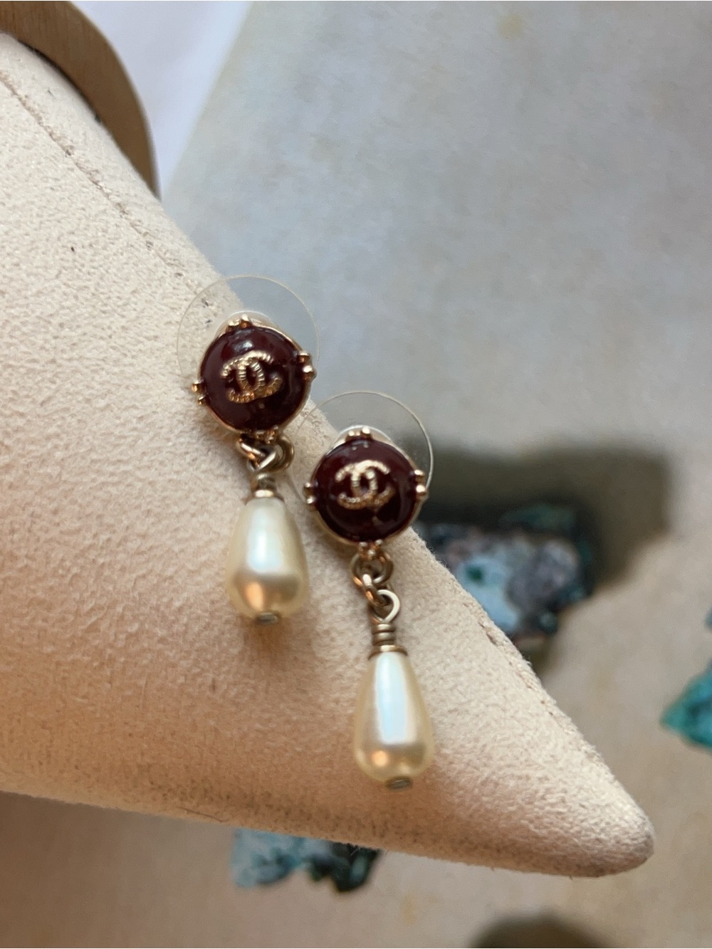 Chanel Vintage Brown CC Logo And Faux Pearl Drop Earrings